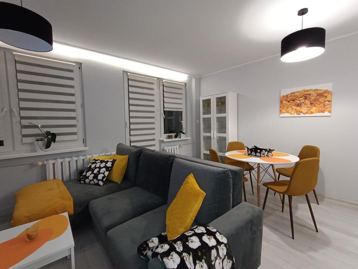 Bursztynowy Apartament Tarnowskie Góry Exteriör bild